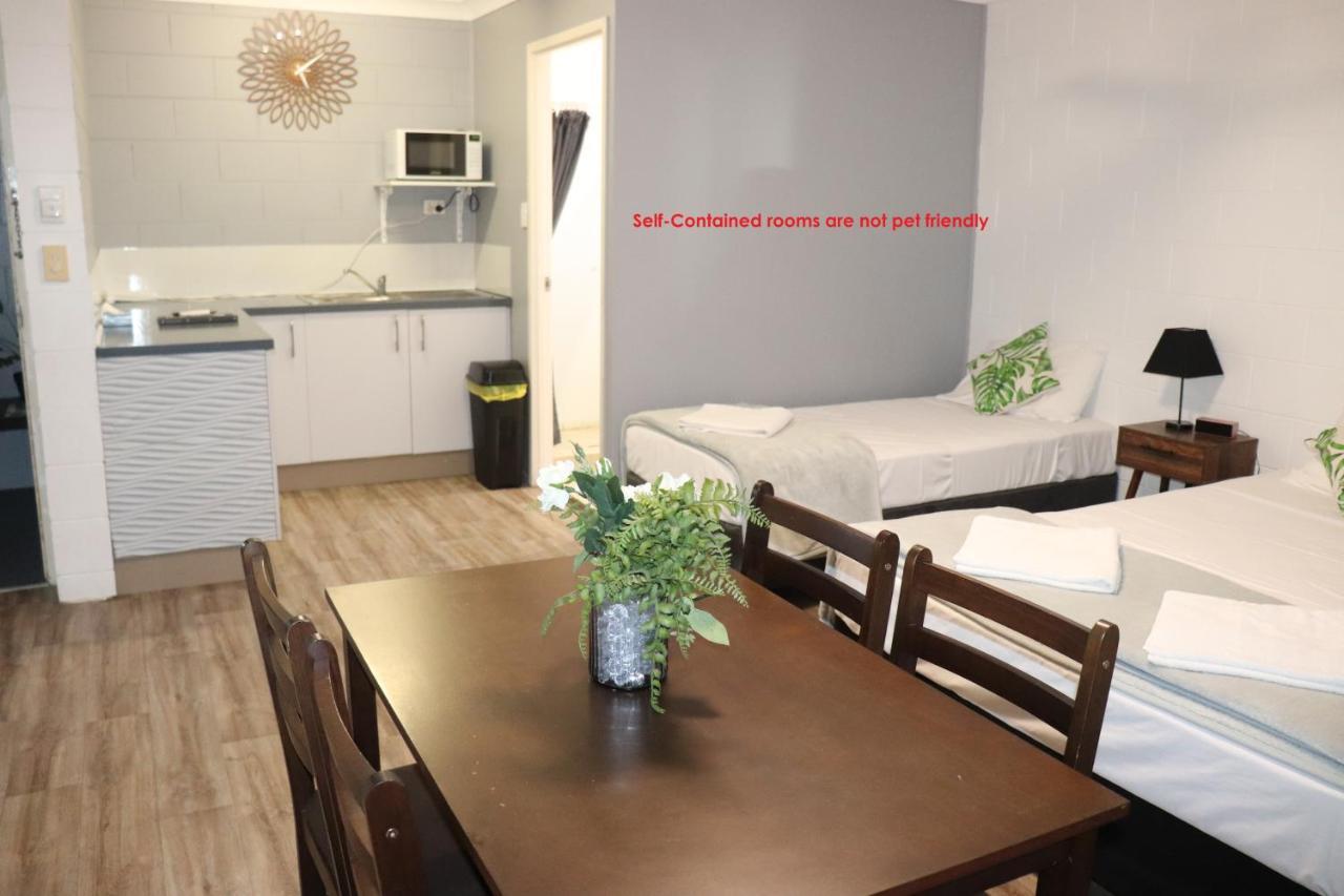 Spanish Lace Motor Inn Townsville Exterior foto