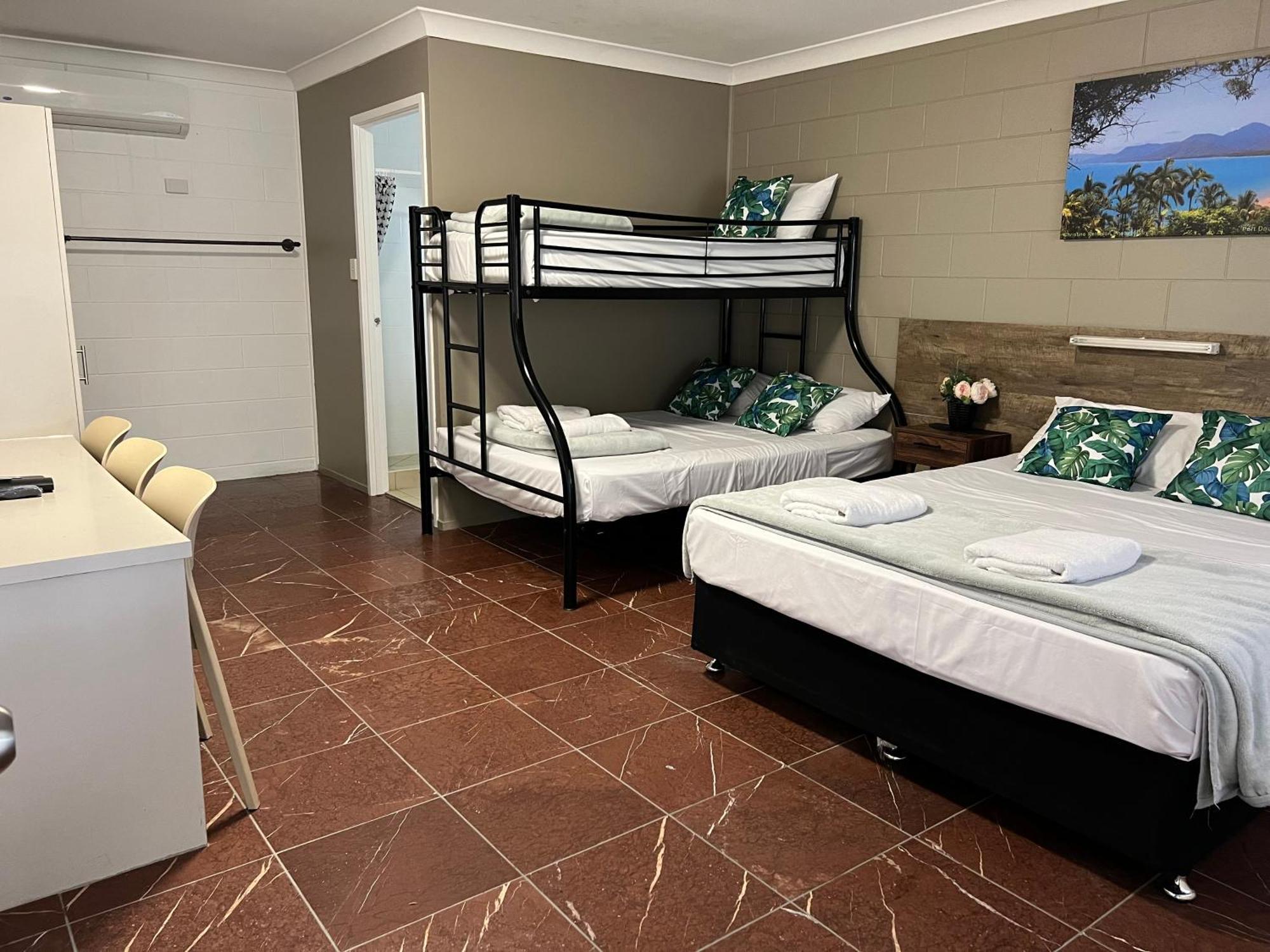 Spanish Lace Motor Inn Townsville Exterior foto