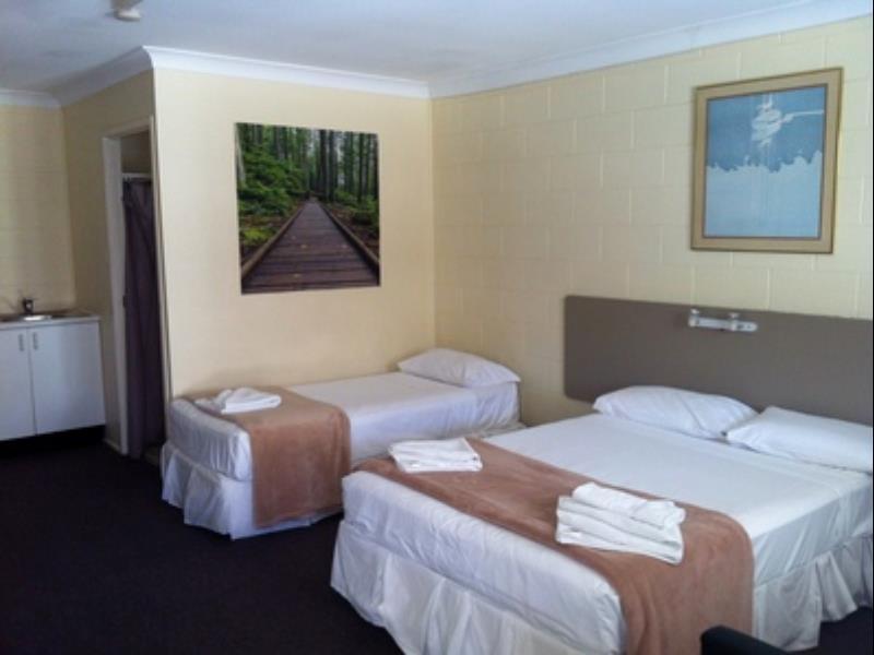 Spanish Lace Motor Inn Townsville Exterior foto